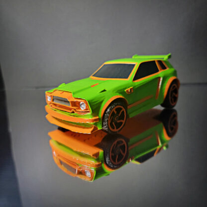 Fennec -Orange Trim - Lime Body - Orange Chakram - Image 4