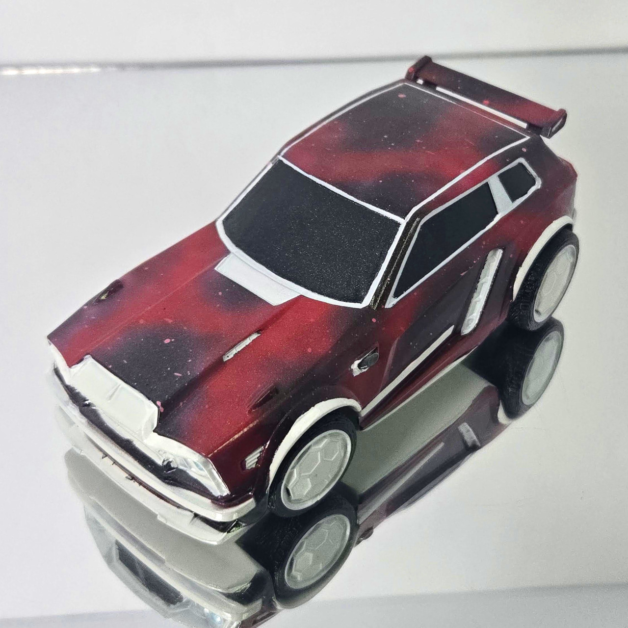 Fennec - White Trim - Red Interstellar - White Cristiano - Image 2