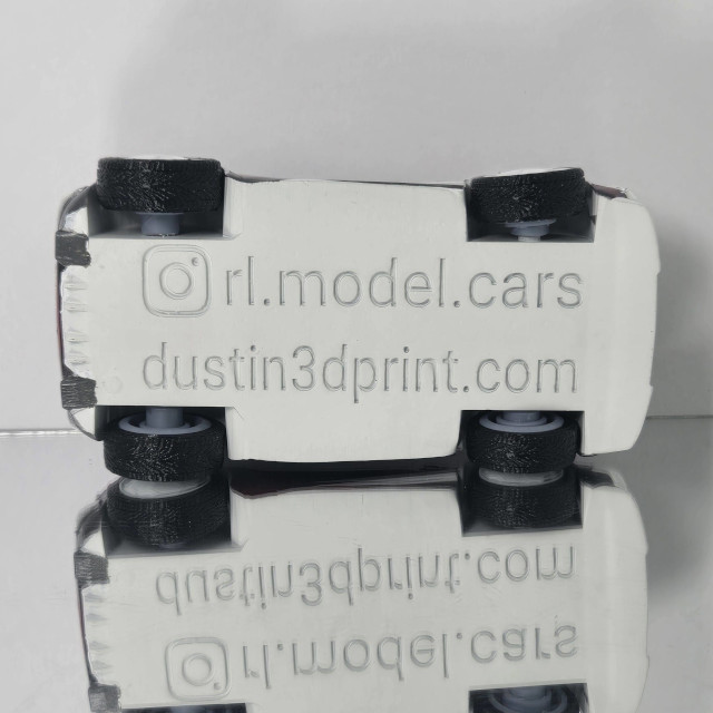 Fennec - White Trim - Red Interstellar - White Cristiano - Image 6